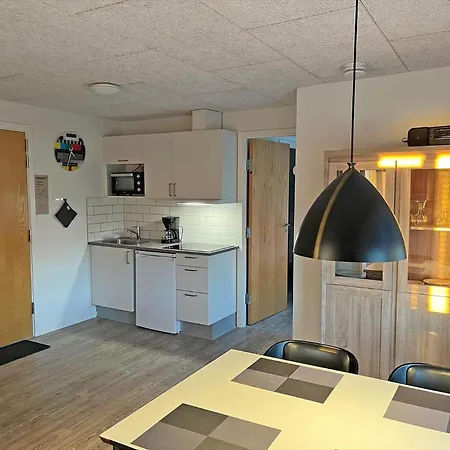 803-hvide-sande-havnegade-2-1-b شقة *